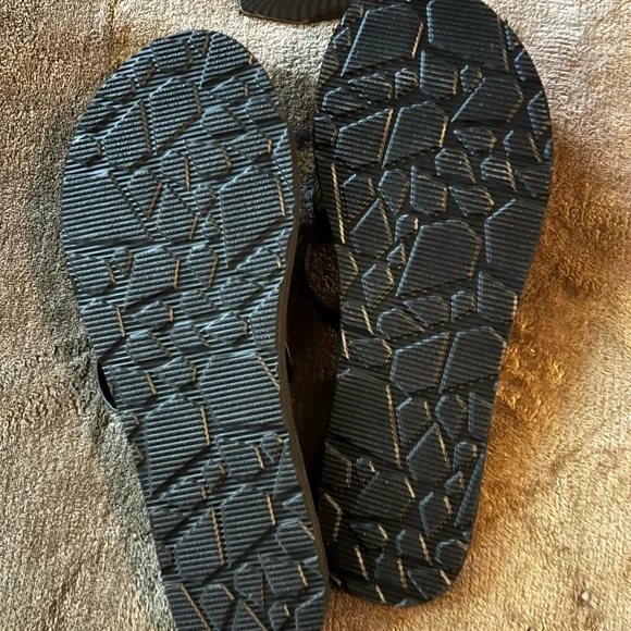 Volcom Women's Black Strappy Sandals - Picture 2 of 2